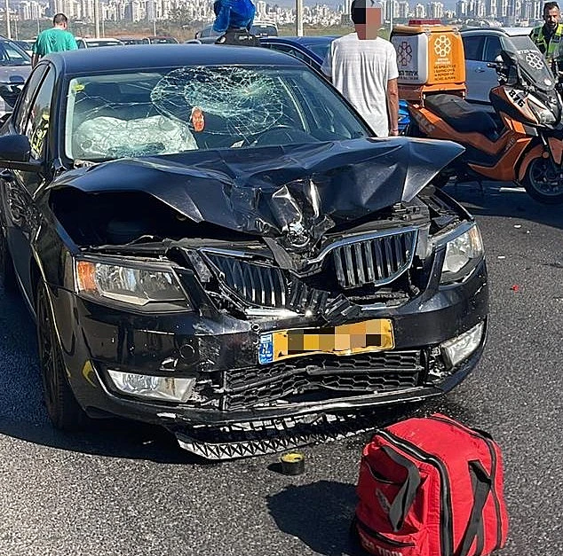 זירת התאונה בה נהרג רוכב האופנוע בכביש 5