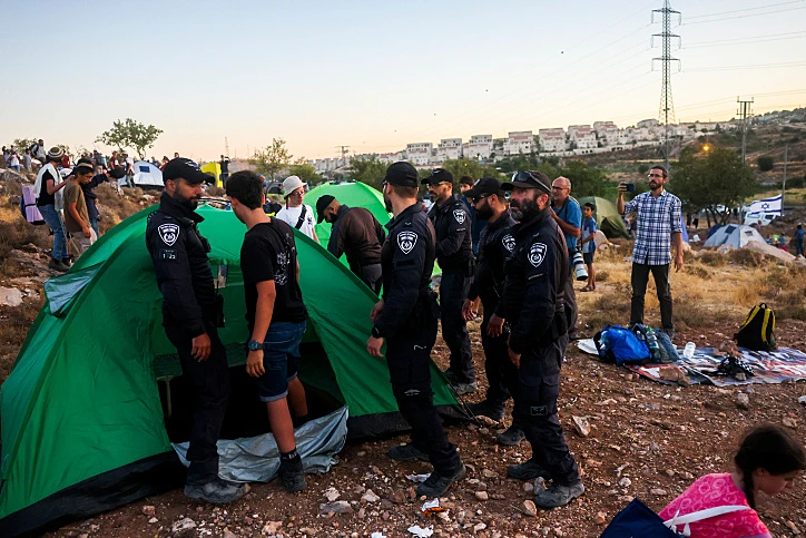 פינוי מאחז מאולתר שהוקם ביהודה ושומרון