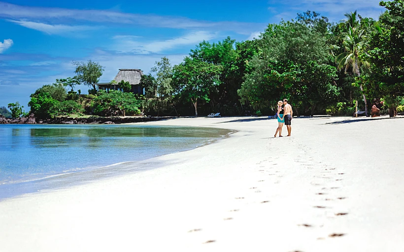 אי פרטי עם 14 וילות. אי הצבים בפיג'י