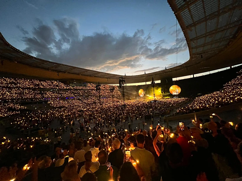 קולדפליי בפריז