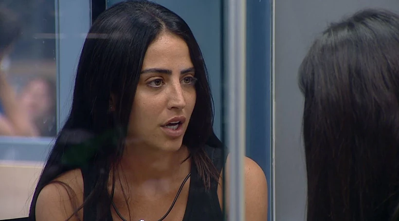 האח הגדול עונה 4 | בר