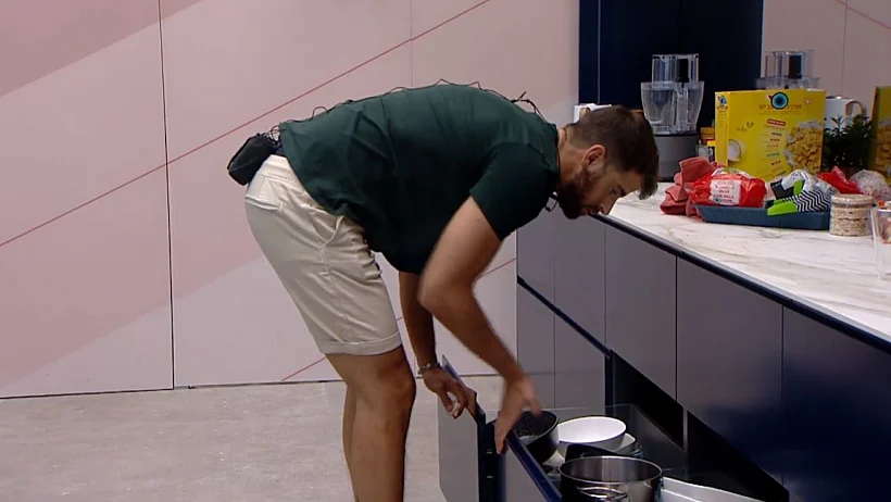 האח הגדול עונה 4 | שחף