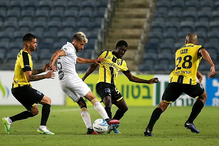 .דור מיכה במדי מכבי תל אביב, 2020