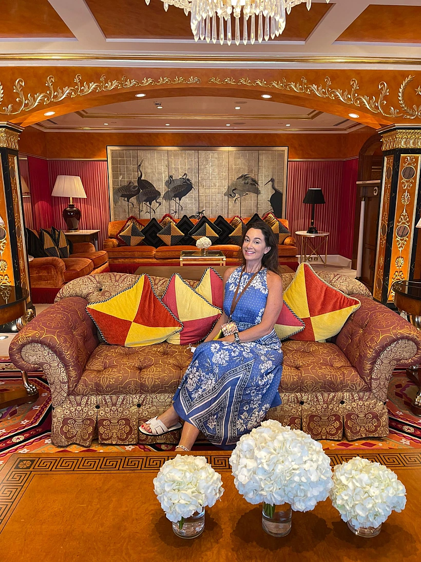 גייל זאבי ציבלין במלון הכי יקר בעולם.