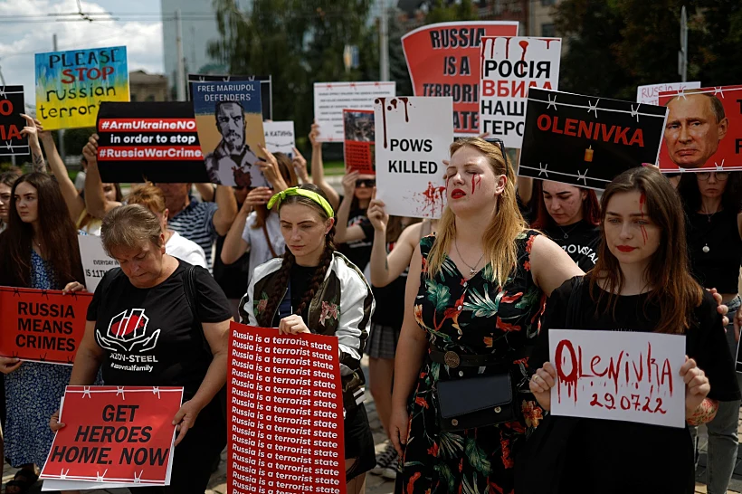 הפגנה בקייב להכרה בטרור הרוסי