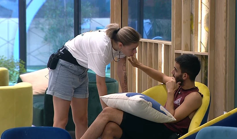 קאזם חלילה ומרינה קוזנצובה בסלון | האח הגדול 4