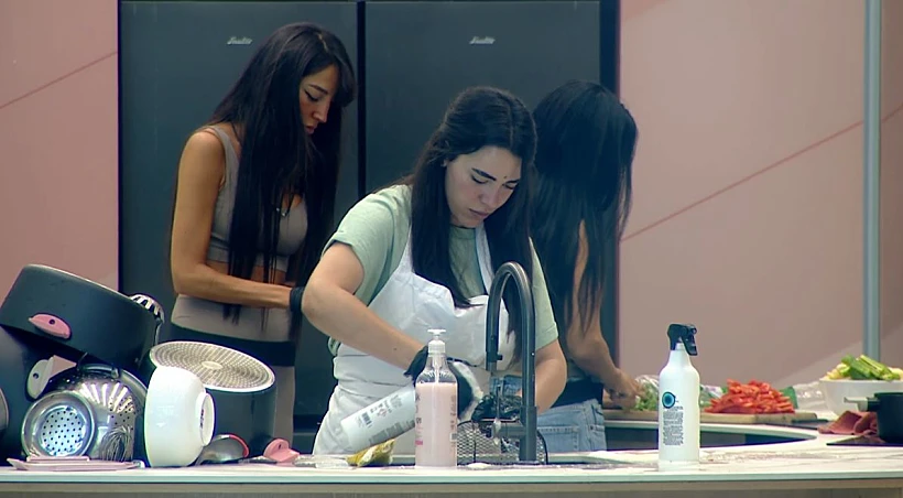 בר, ריוואה וטליה | האח הגדול עונה 4