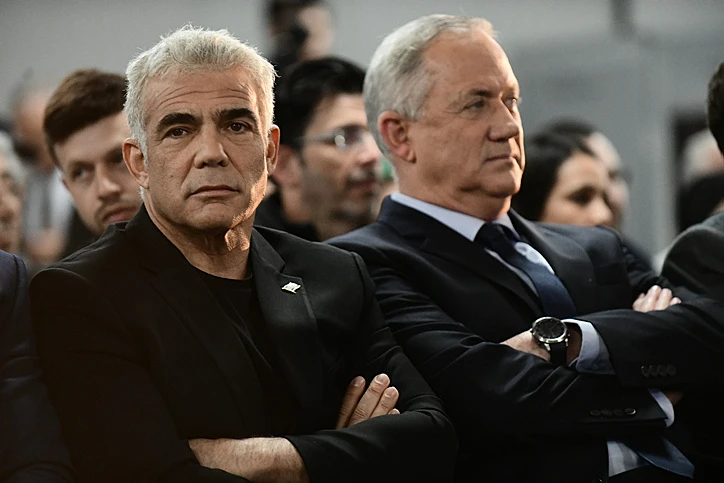 לפיד וגנץ. ארכיון