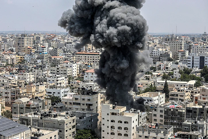 תקיפה בעזה, מבצע עלות השחר