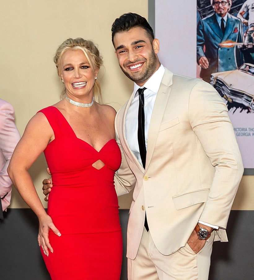 בריטני ספירס ובעלה הנוכחי, סאם אסגרי