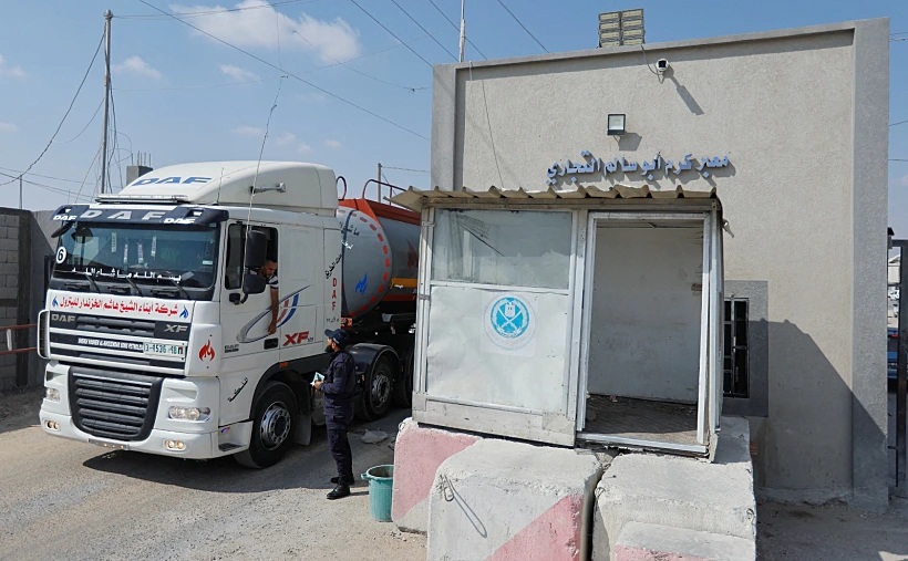 דלק מצרי נכנס לרצועת עזה דרך מעבר רפיח