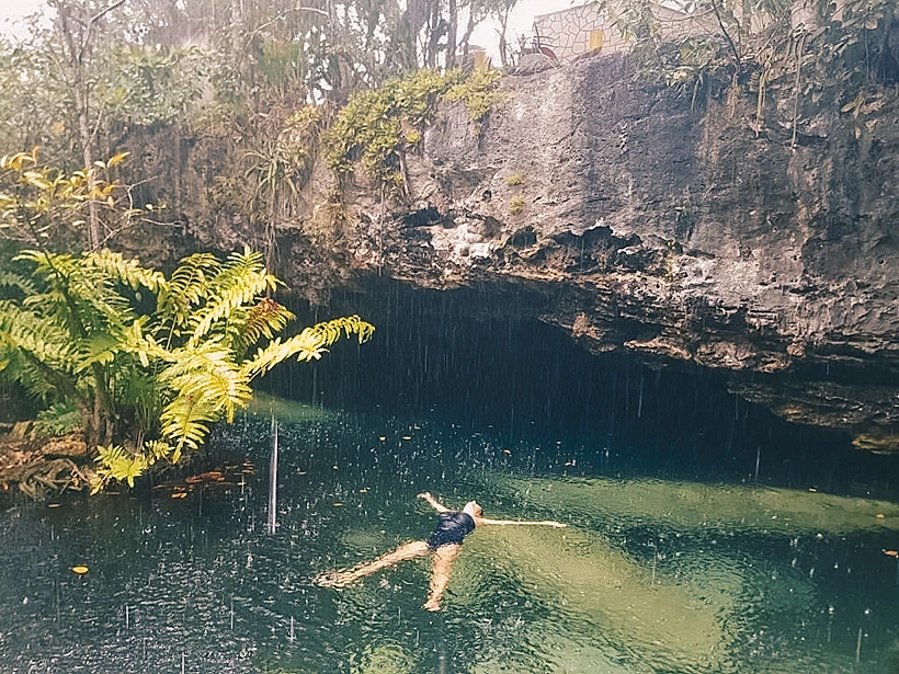 שחיית חובה בסונטות.