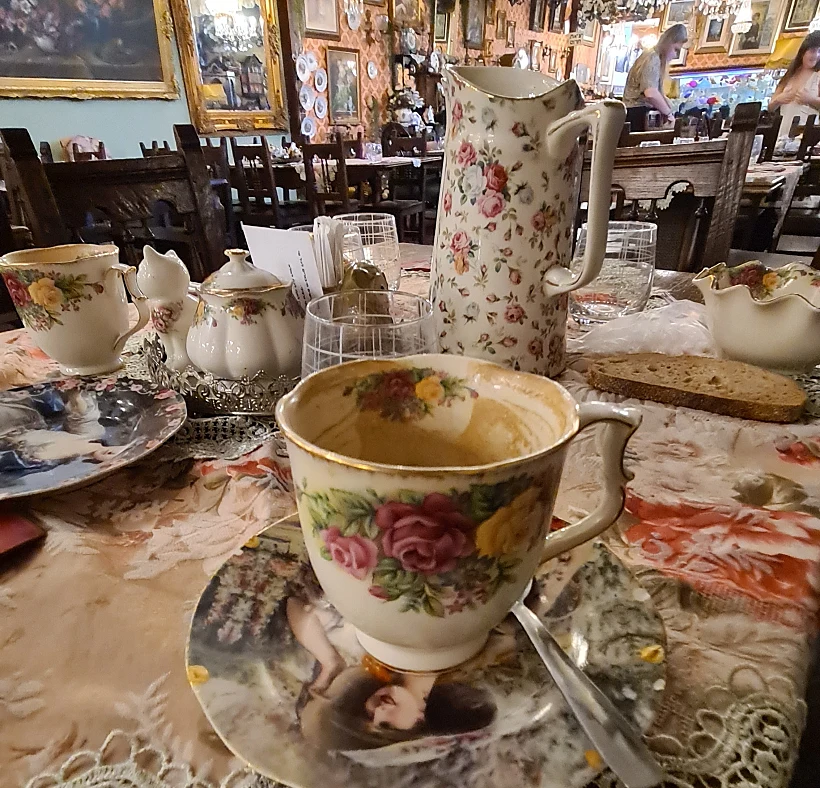 הגלרייה של אלמוג. צילום: ירדן כחול