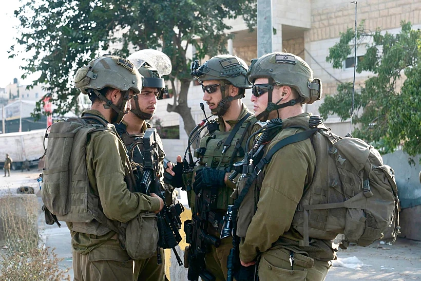 כוחות צה''ל בזירת הפיגוע בחברון