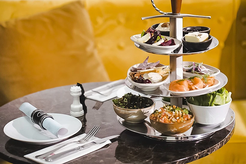 Back Breakfast Low 1