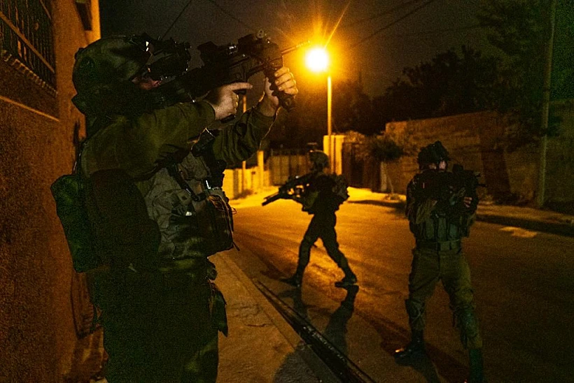 כוחות צה''ל במבצע מעצרים בשטחים