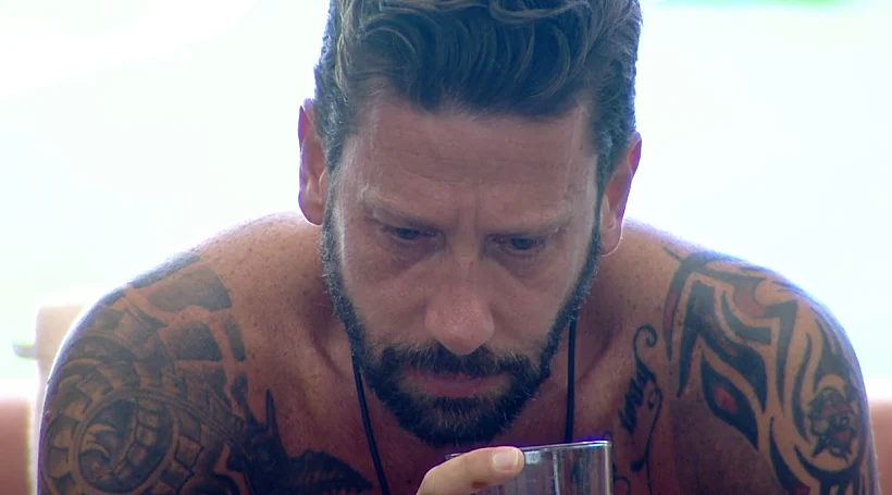 דרור בוכה | האח הגדול 4