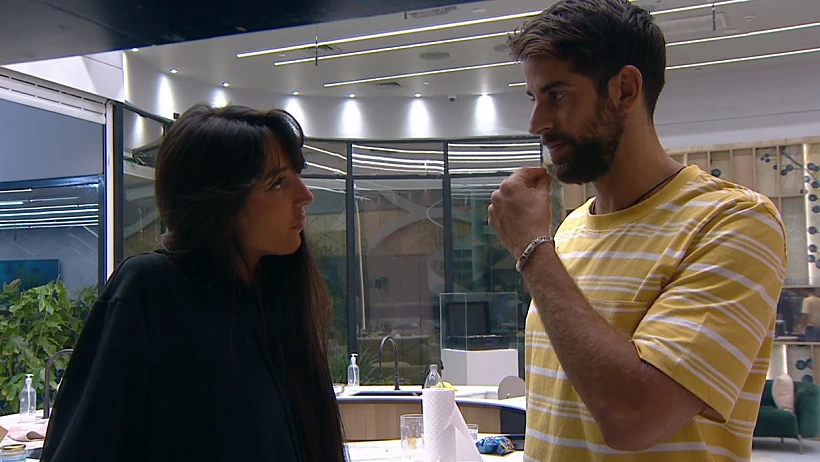 שחף רז וטליה עובדיה | האח הגדול 4