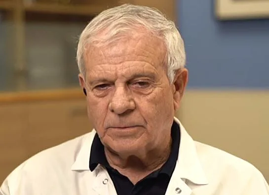 ד''ר אריק כהנא, מומחה ברפואת נשים ופוריות בביה''ח אסותא