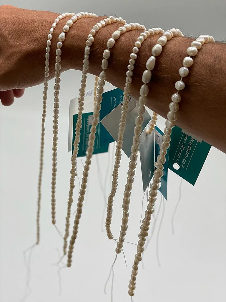 חרוזים און ליין