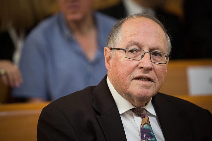 השופט בדימוס אליקים רובינשטיין