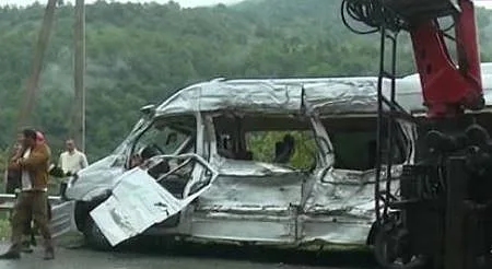 מיניבוס התיירים