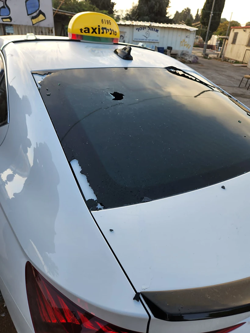 הרכב שנפגע מירי בשומרון