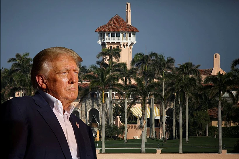 דונלד טראמפ על רקע אחוזת ''מאר-א-לאגו''