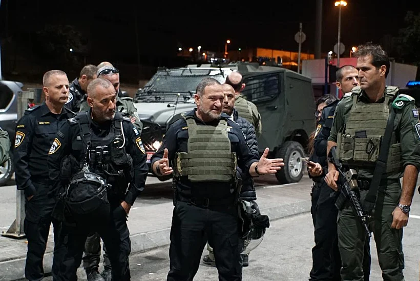 מפכ''ל המשטרה קובי שבתאי מסייר בירושלים יחד עם מפקד המחוז ומפקד מג''ב