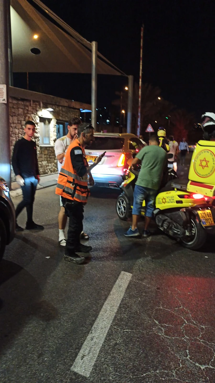 זירת הפיגוע בכניסה למעלה אדומים