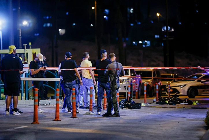 זירת הפיגוע בכניסה למעלה אדומים, בו חוסל המחבל עודאי תמימי, שועפאט