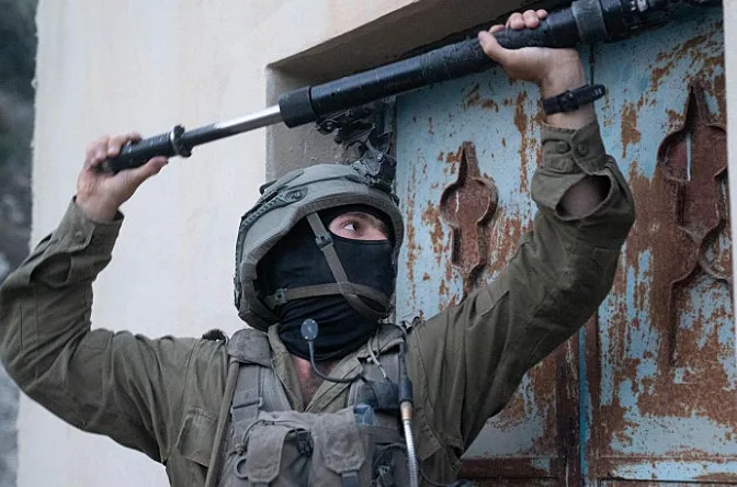 ''שובר גלים'' - פעילות מעצר באיו''ש