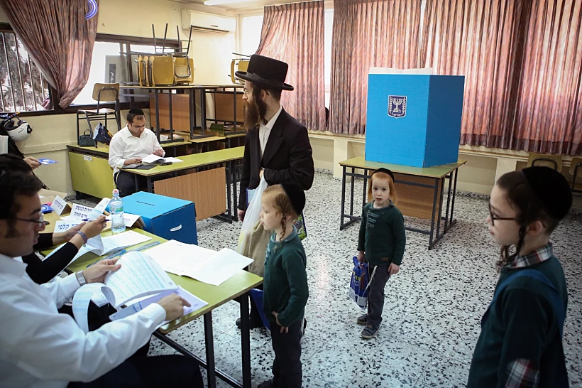 קלפי בעיר בני ברק