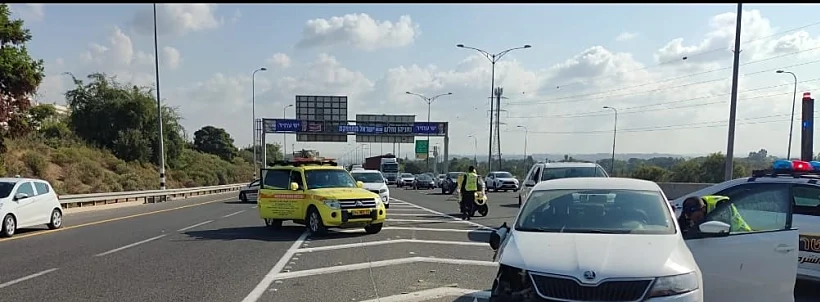 זירת התאונה בפתח תקווה