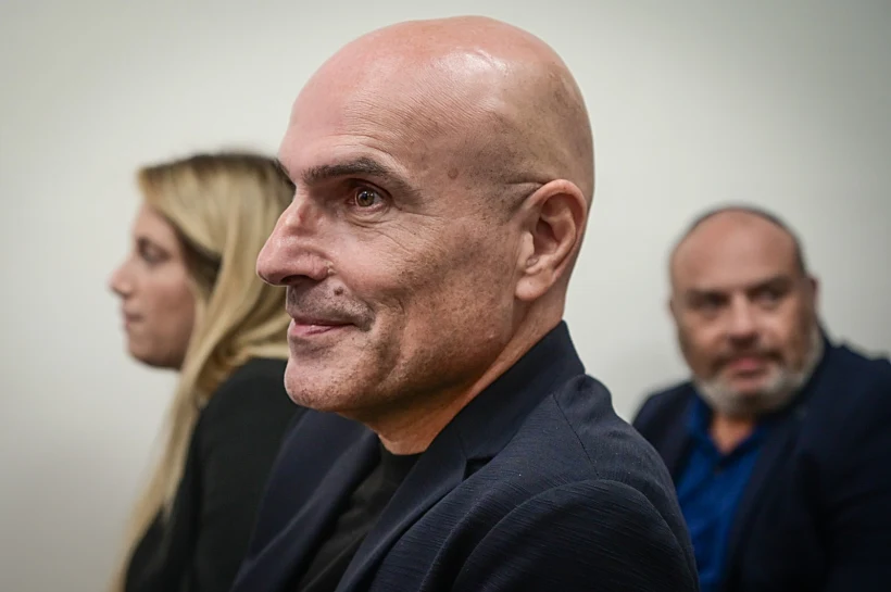 אפי נוה בעת הקראת גזר דינו בבית המשפט