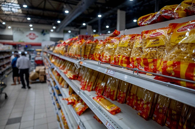 מוצרי אסם על המדף ברשת שיווק