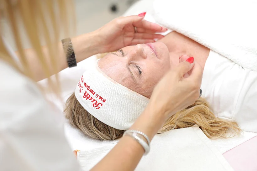 רות ברזני בקליניקה שלה