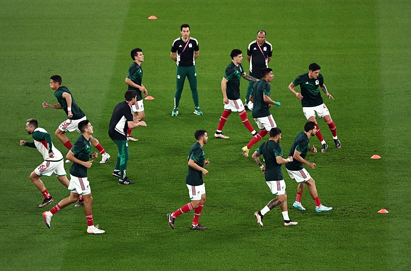 נבחרת מקסיקו במהלך החימום מונדיאל 2022 בקטר