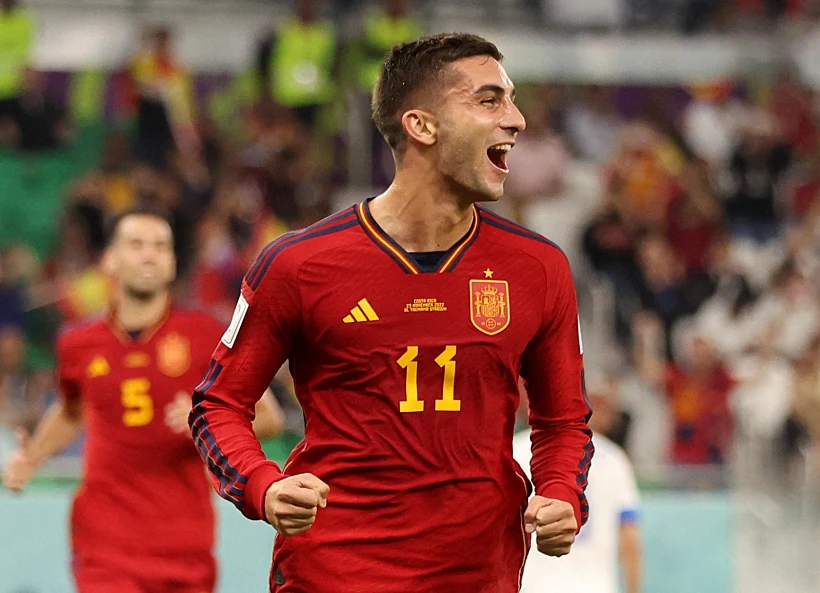 פראן טורס חוגג את השלישי של ספרד מונדיאל 2022 בקטר