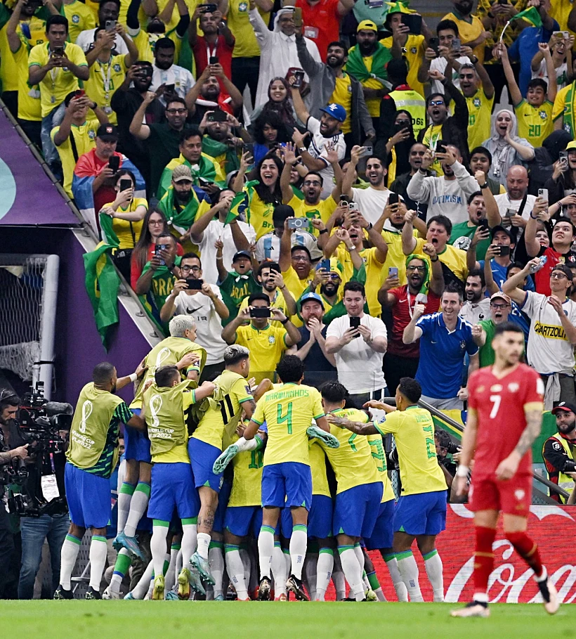 ברזיל חוגגת בדרך לניצחון מול סרביה