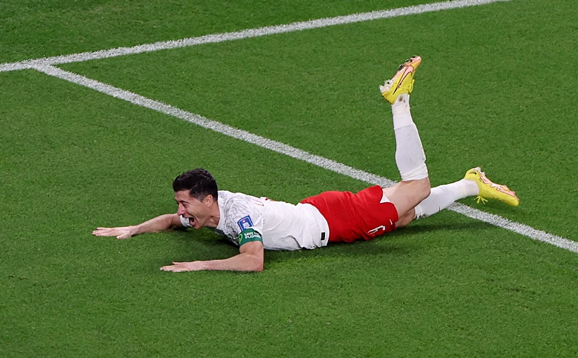 לבנדובסקי אחרי השער השני של פולין