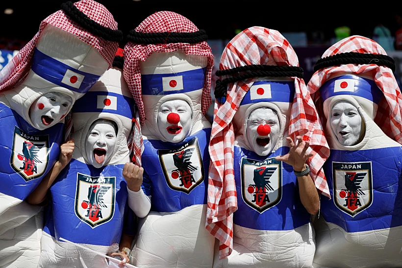 אוהדי יפן חוגגים מונדיאל 2022 בקטר