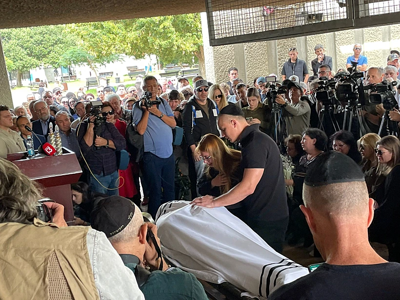 הלוויתו של יורי וולקוב שנרצח בחולון