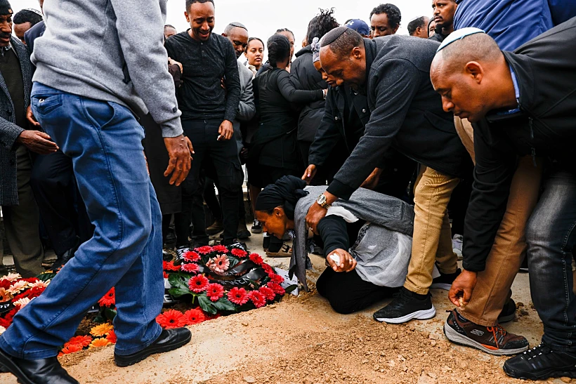 הלוויתו של טדסה טשומה שנרצח בפיגוע בירושלים