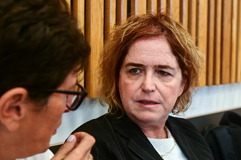 המשנה לפרקליט המדינה לאכיפה כלכלית, ופרקליטת מחוז ת''א ליאת בן ארי, בית המשפט