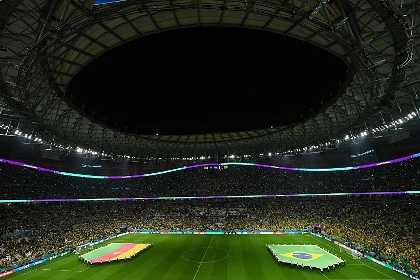 לפני שריקת הפתיחה בין ברזיל לקמרון