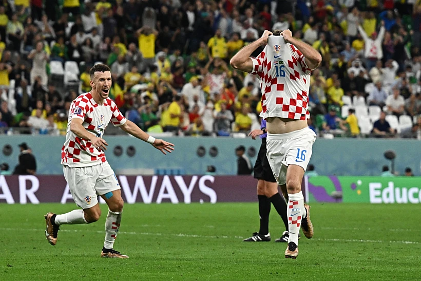 הקרואטים חוגגים לאחר הניצחון על ברזיל והעלייה לחצי הגמר
