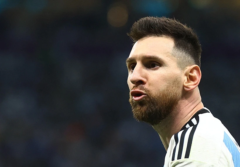 ליונל מסי במשחק מול הולנד