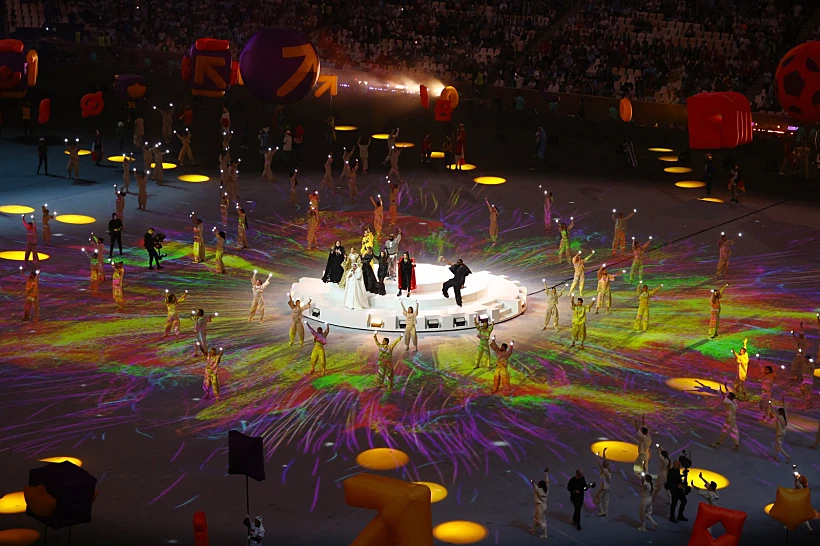 הופעה לפני פתיחת משחק הגמר מונדיאל 2022 בקטר