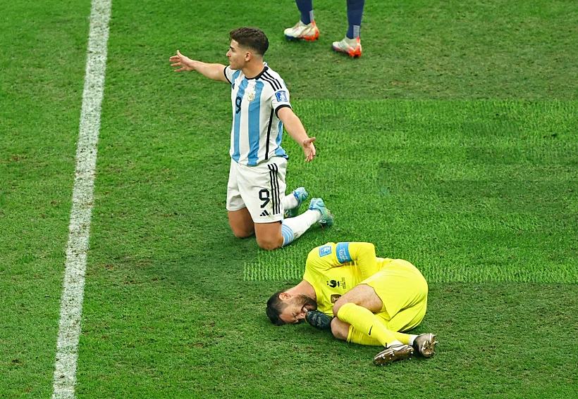 הוגו לוריס נפגע